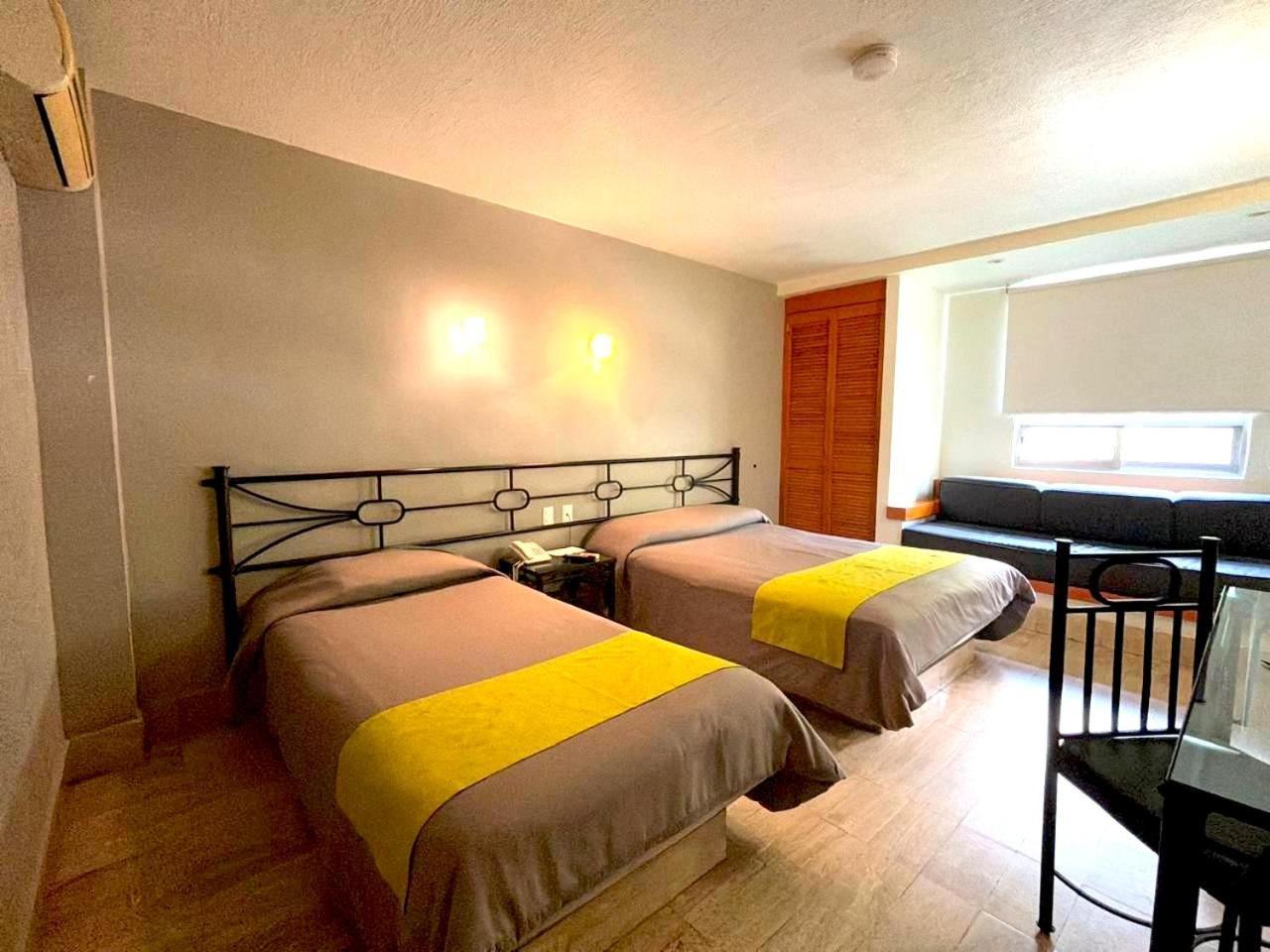 Hotel Arboledas Expo 과달라하라 외부 사진
